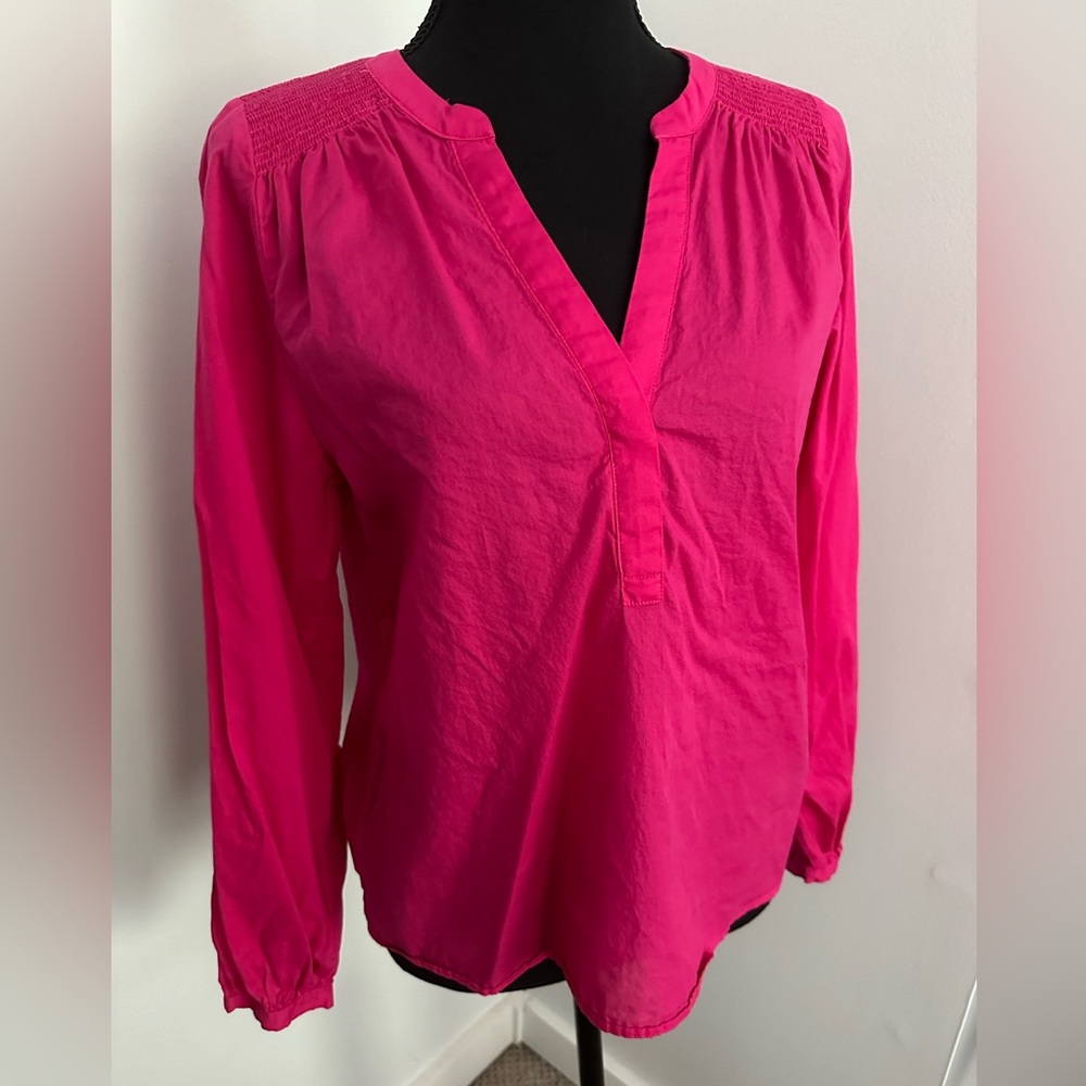 Banana Republic Pink V Neck Top Size S